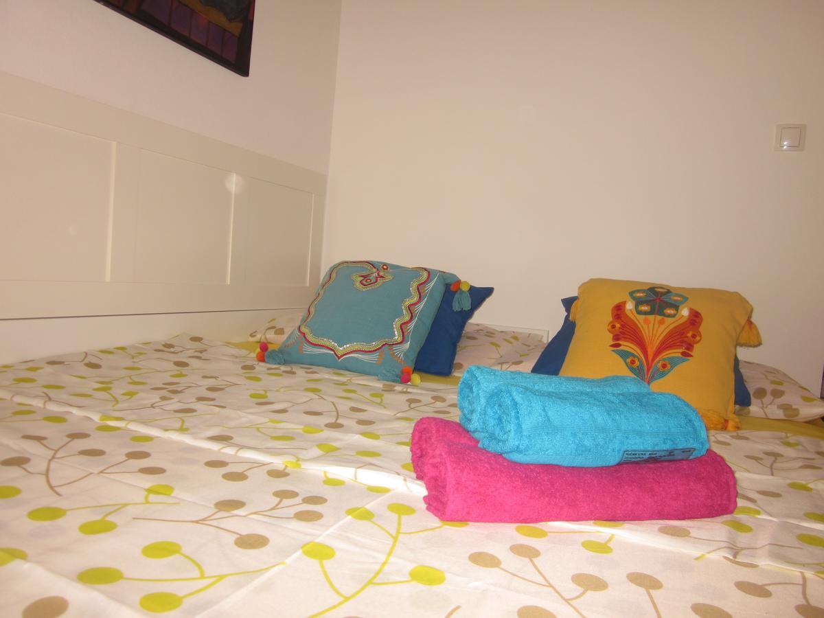 מאקרסקה Apartment On The Square מראה חיצוני תמונה